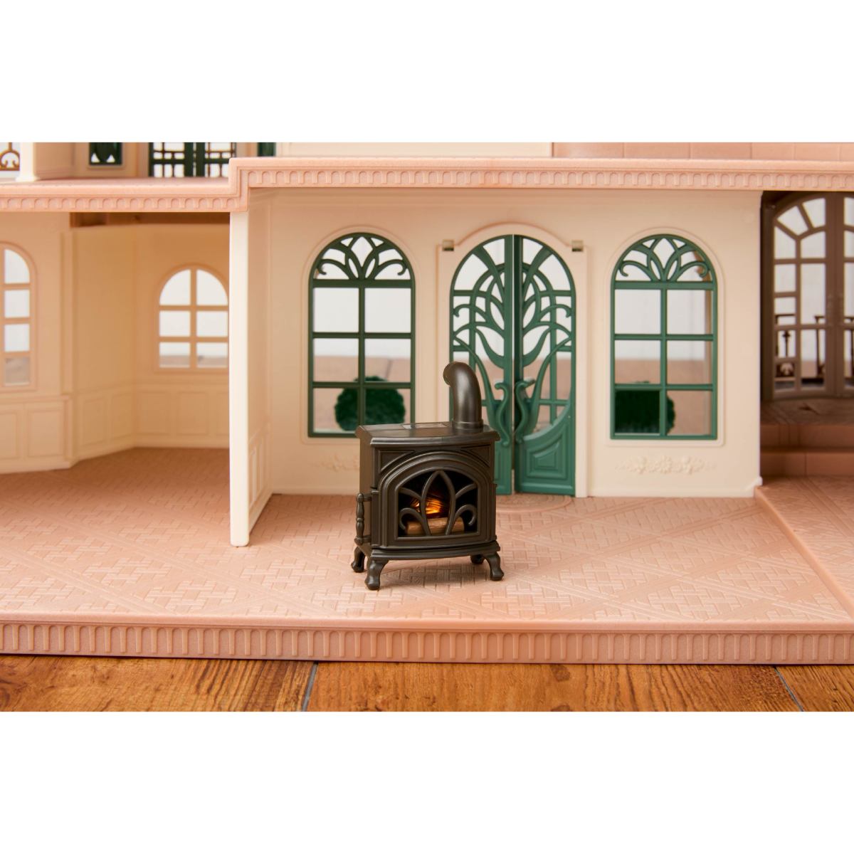 Riverside Roof Dining Collection - Manor Room Elegant Red - Image 12